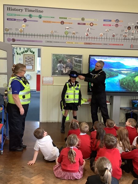 Image of A visit from our local PCSO’s